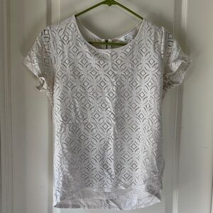 Market & Spruce Ivory Patterned Short Sleeve Top / M18